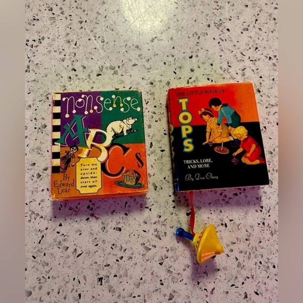 Set of two little books